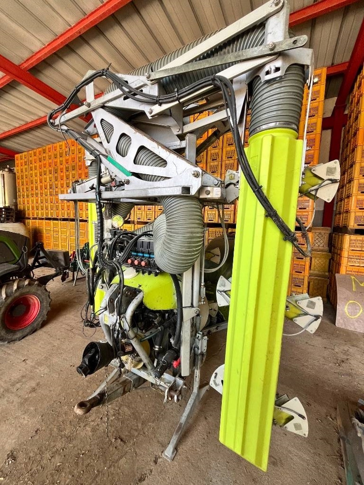 VMA MULTI ROW - Bogserad spruta: bild 4 VMA MULTI ROW - Bogserad spruta: bild 4