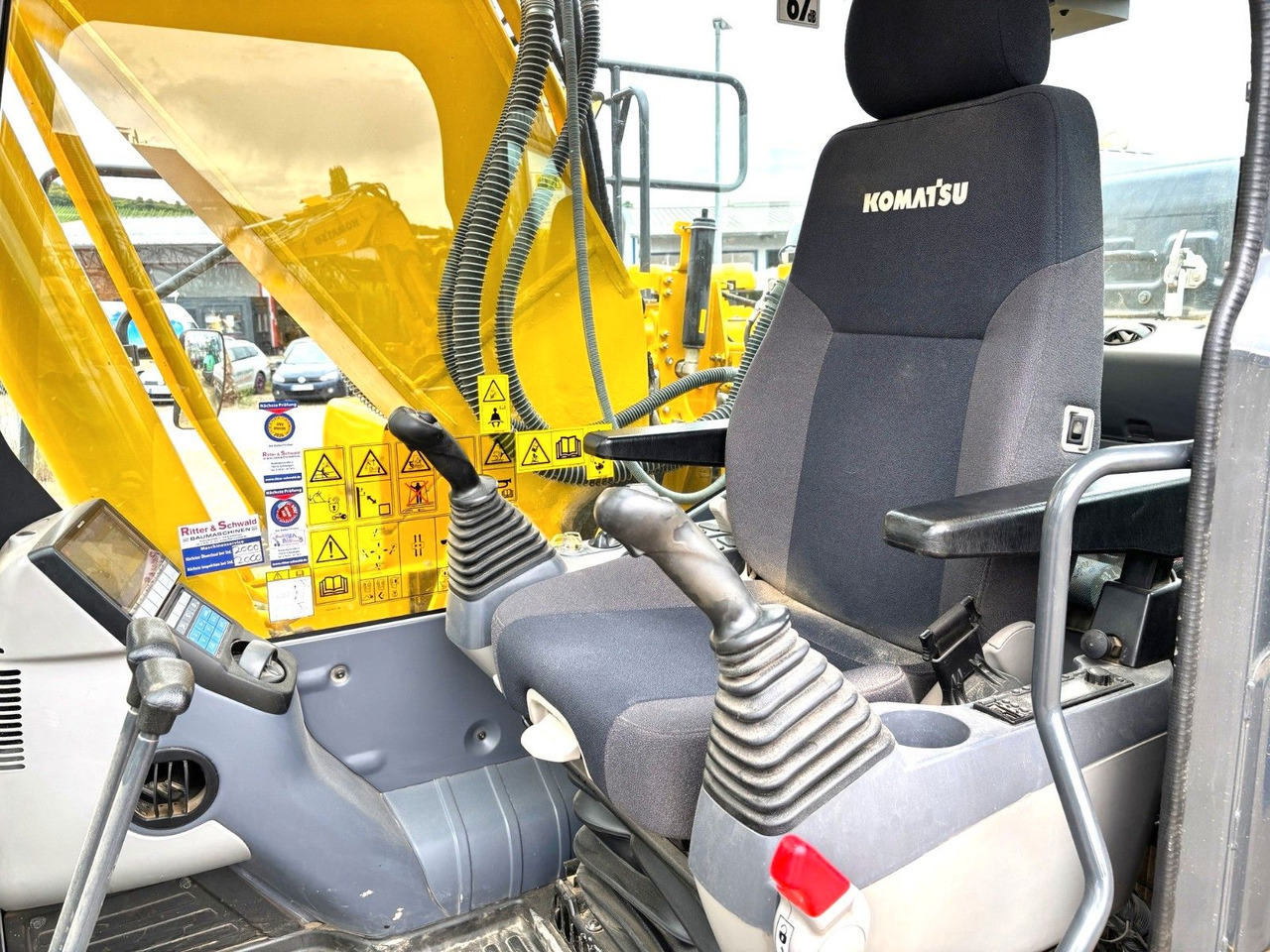 Komatsu PC210LC-11E0 - Bandgrävare: bild 3 Komatsu PC210LC-11E0 - Bandgrävare: bild 3