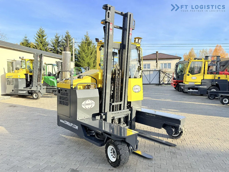 Combilift C4000 – LPG – DUPLEX 4600mm – FREE LIFT – SIDE SHIFT – EXCELLENT CONDITION Wide selection of four-way and side-loading forklifts - 4-vägstruck: bild 4 Combilift C4000 – LPG – DUPLEX 4600mm – FREE LIFT – SIDE SHIFT – EXCELLENT CONDITION Wide selection of four-way and side-loading forklifts - 4-vägstruck: bild 4