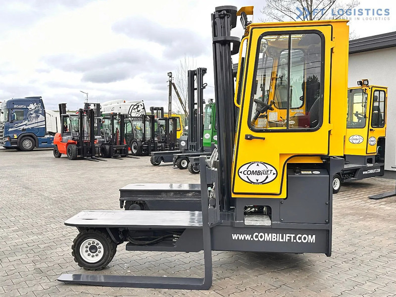 Combilift C4500 / DUPLEX / 4050MM / DIESEL / WIDE POSITIONER / FREE LIFT C4500 / DUPLEX / 4050MM / DIESEL / WIDE POSITIONER / FREE LIFT - 4-vägstruck: bild 2 Combilift C4500 / DUPLEX / 4050MM / DIESEL / WIDE POSITIONER / FREE LIFT C4500 / DUPLEX / 4050MM / DIESEL / WIDE POSITIONER / FREE LIFT - 4-vägstruck: bild 2