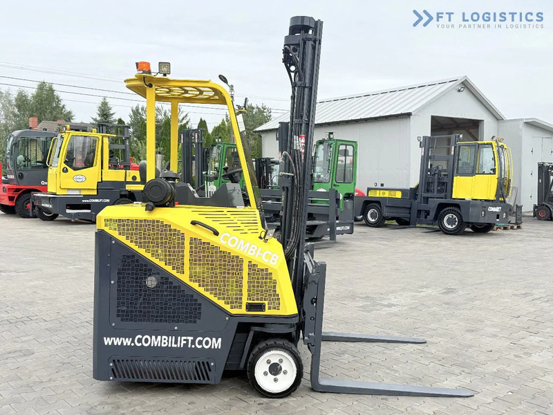 Combilift CB2500 / DUPLEX / 4100MM / DIESEL / FREE LIFT / FORK POSITIONER / SIDE SHIFT / LIKE NEW / Wide range of four-way and side loader - 4-vägstruck: bild 5 Combilift CB2500 / DUPLEX / 4100MM / DIESEL / FREE LIFT / FORK POSITIONER / SIDE SHIFT / LIKE NEW / Wide range of four-way and side loader - 4-vägstruck: bild 5