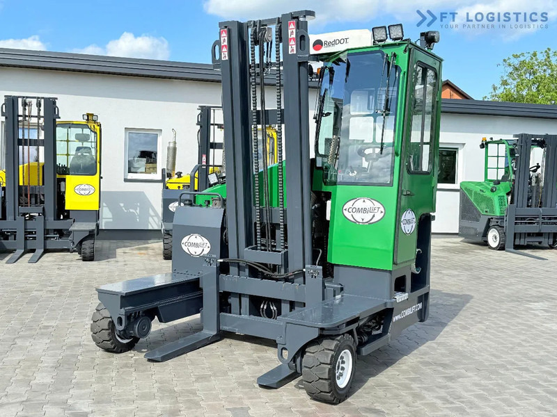 Combilift COMBILIFT C3500 – DUPLEX 4100mm – Year 2016 – 6779 hours – GAS – EXTENDABLE FORKS 800 / 1100MM – CABIN – HEATING + AIR CONDITION - 4-vägstruck: bild 1 Combilift COMBILIFT C3500 – DUPLEX 4100mm – Year 2016 – 6779 hours – GAS – EXTENDABLE FORKS 800 / 1100MM – CABIN – HEATING + AIR CONDITION - 4-vägstruck: bild 1