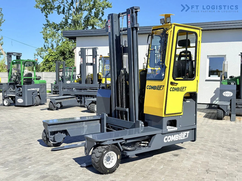 Combilift Combilift FOUR-WAY MULTIDIRECTIONAL FORKLIFT C4000 / DIESEL / DUPLEX 4100MM / ONLY 2888 HOURS / FORK POSITIONER / FULL CABIN – H - 4-vägstruck: bild 2 Combilift Combilift FOUR-WAY MULTIDIRECTIONAL FORKLIFT C4000 / DIESEL / DUPLEX 4100MM / ONLY 2888 HOURS / FORK POSITIONER / FULL CABIN – H - 4-vägstruck: bild 2