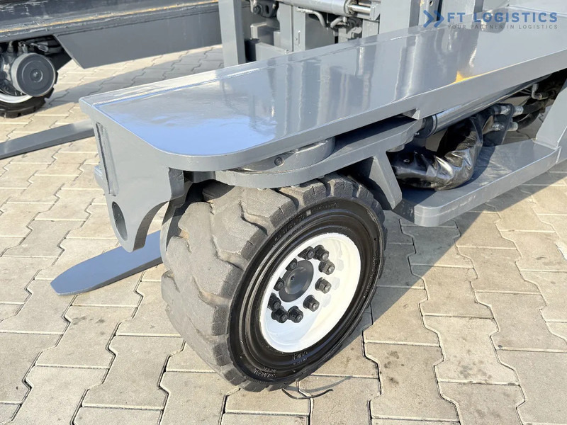 Combilift Combilift FOUR-WAY MULTIDIRECTIONAL FORKLIFT C4000 / GAS / DUPLEX 4500MM / ONLY 6604 HOURS / SIDE SHIFT / FULL CABIN / PERFECT C - 4-vägstruck: bild 4 Combilift Combilift FOUR-WAY MULTIDIRECTIONAL FORKLIFT C4000 / GAS / DUPLEX 4500MM / ONLY 6604 HOURS / SIDE SHIFT / FULL CABIN / PERFECT C - 4-vägstruck: bild 4