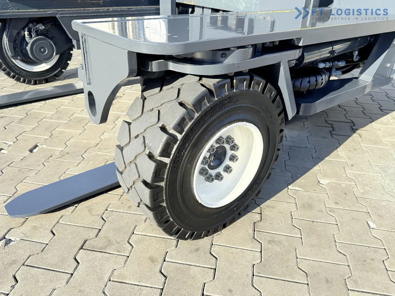 Combilift Combilift FOUR-WAY MULTIDIRECTIONAL FORKLIFT C5000XL / GAS / DUPLEX 6000MM / ONLY 3479 HOURS / SIDE SHIFT / FULL CABIN / PERFECT - 4-vägstruck: bild 3 Combilift Combilift FOUR-WAY MULTIDIRECTIONAL FORKLIFT C5000XL / GAS / DUPLEX 6000MM / ONLY 3479 HOURS / SIDE SHIFT / FULL CABIN / PERFECT - 4-vägstruck: bild 3