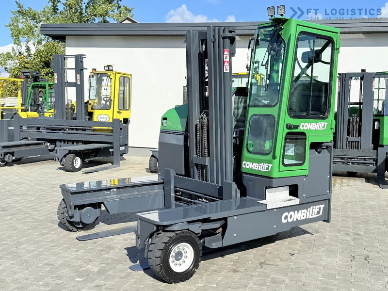 Combilift FOUR-WAY / MULTI-DIRECTIONAL FORKLIFT C4500 / DIESEL / TRIPLEX 4900MM / ONLY 4160 WORKING HOURS / FORK POSITIONER / FULL CABIN W - 4-vägstruck: bild 1 Combilift FOUR-WAY / MULTI-DIRECTIONAL FORKLIFT C4500 / DIESEL / TRIPLEX 4900MM / ONLY 4160 WORKING HOURS / FORK POSITIONER / FULL CABIN W - 4-vägstruck: bild 1