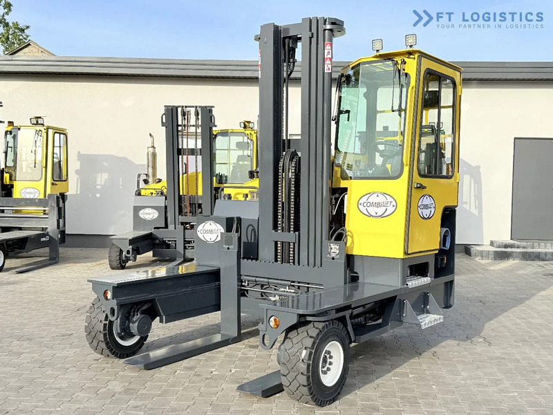 Combilift FOUR-WAY / MULTI-DIRECTIONAL FORKLIFT C5000XL / GAS / TRIPLEX 6000MM / FREE LIFT / FORK POSITIONER / HEATING / EXTENDABLE FORKS - 4-vägstruck: bild 1 Combilift FOUR-WAY / MULTI-DIRECTIONAL FORKLIFT C5000XL / GAS / TRIPLEX 6000MM / FREE LIFT / FORK POSITIONER / HEATING / EXTENDABLE FORKS - 4-vägstruck: bild 1