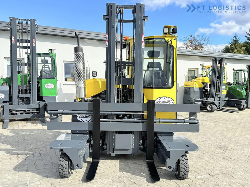Combilift FOUR-WAY / MULTI-DIRECTIONAL FORKLIFT / ONLY 491 HOURS / C2500 / GAS / DUPLEX 4600MM / SHORT – ONLY 1900MM / WIDTH 2700MM WITH F - 4-vägstruck: bild 4 Combilift FOUR-WAY / MULTI-DIRECTIONAL FORKLIFT / ONLY 491 HOURS / C2500 / GAS / DUPLEX 4600MM / SHORT – ONLY 1900MM / WIDTH 2700MM WITH F - 4-vägstruck: bild 4