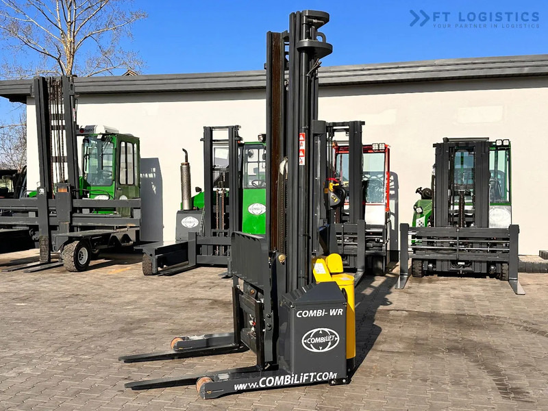Combilift WR-4 / DUPLEX / 4.5M / 2017 / ONLY 30 MTH / LIKE NEW / 1500KG - Staplare: bild 3 Combilift WR-4 / DUPLEX / 4.5M / 2017 / ONLY 30 MTH / LIKE NEW / 1500KG - Staplare: bild 3