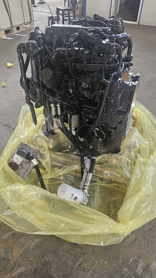 CUMMINS QSF3.8 - Motor för Grävmaskin: bild 2 CUMMINS QSF3.8 - Motor för Grävmaskin: bild 2