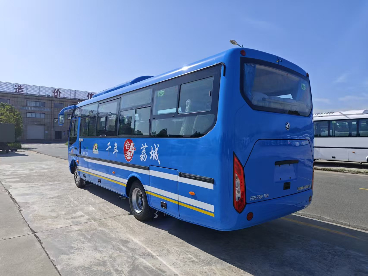DONGFENG CNG 30 seats - Turistbuss: bild 3 DONGFENG CNG 30 seats - Turistbuss: bild 3