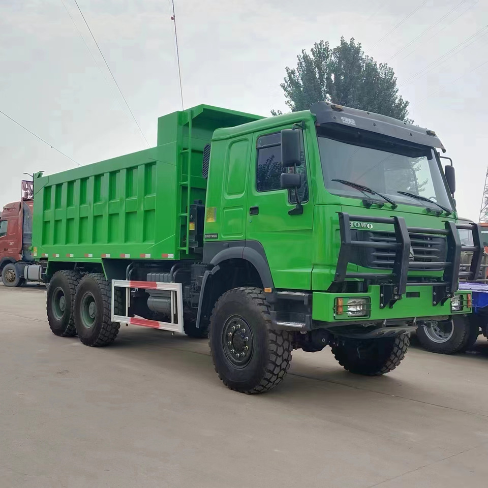 HOWO 6*6 dump truck - Tippbil lastbil: bild 1 HOWO 6*6 dump truck - Tippbil lastbil: bild 1