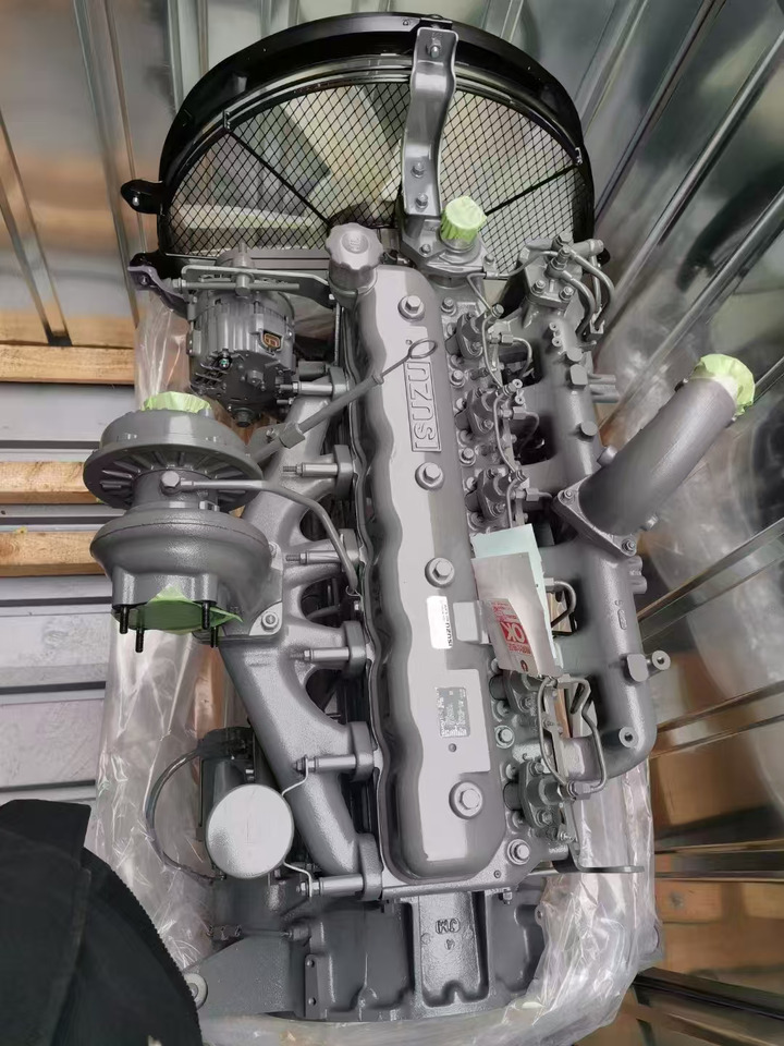 ISUZU 6BG1 - Motor: bild 1 ISUZU 6BG1 - Motor: bild 1