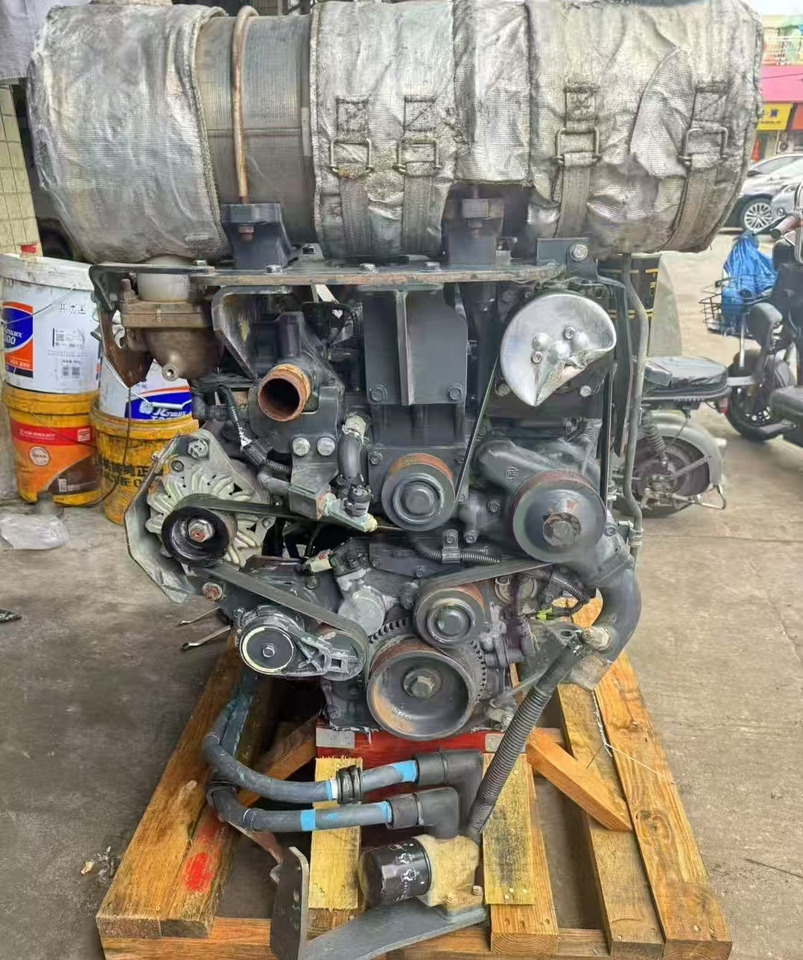 KOMATSU 4D95LE-6 - Motor för Minigrävmaskin: bild 2 KOMATSU 4D95LE-6 - Motor för Minigrävmaskin: bild 2