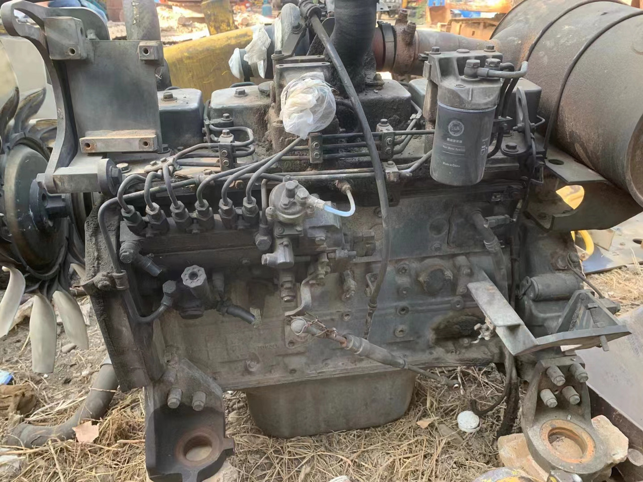 KOMATSU 6D102 - Motor för Grävmaskin: bild 1 KOMATSU 6D102 - Motor för Grävmaskin: bild 1