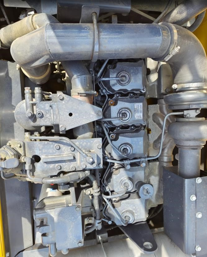 KOMATSU 6D125E-3 - Motor för Grävmaskin: bild 3 KOMATSU 6D125E-3 - Motor för Grävmaskin: bild 3