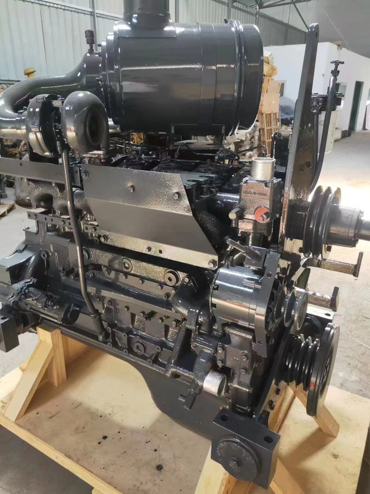 KOMATSU 6D125E - Motor för Grävmaskin: bild 3 KOMATSU 6D125E - Motor för Grävmaskin: bild 3