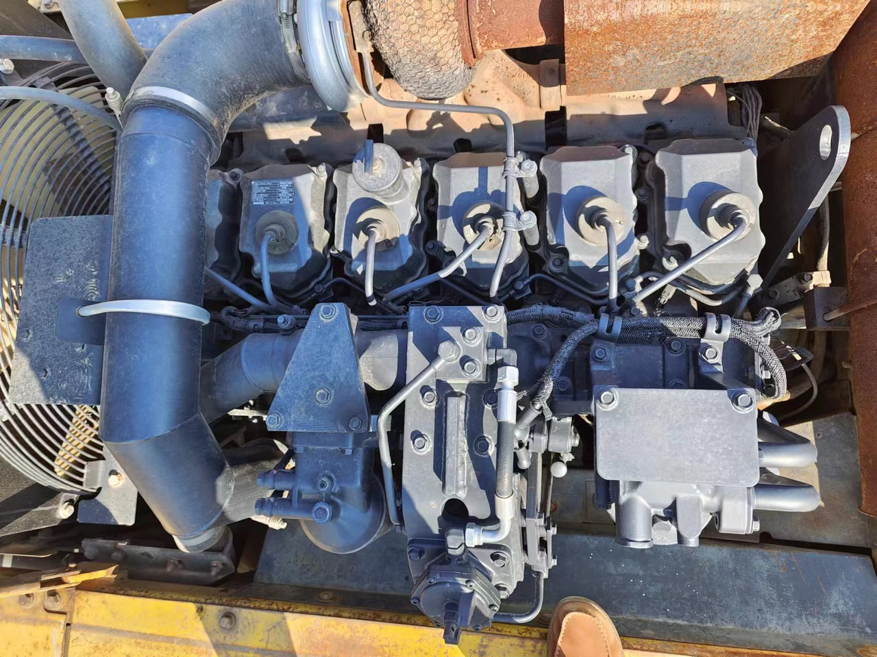 KOMATSU 6D125E - Motor för Grävmaskin: bild 5 KOMATSU 6D125E - Motor för Grävmaskin: bild 5