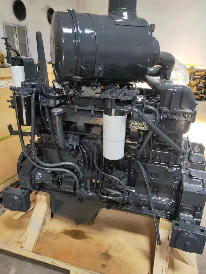 KOMATSU 6D125E - Motor för Grävmaskin: bild 2 KOMATSU 6D125E - Motor för Grävmaskin: bild 2