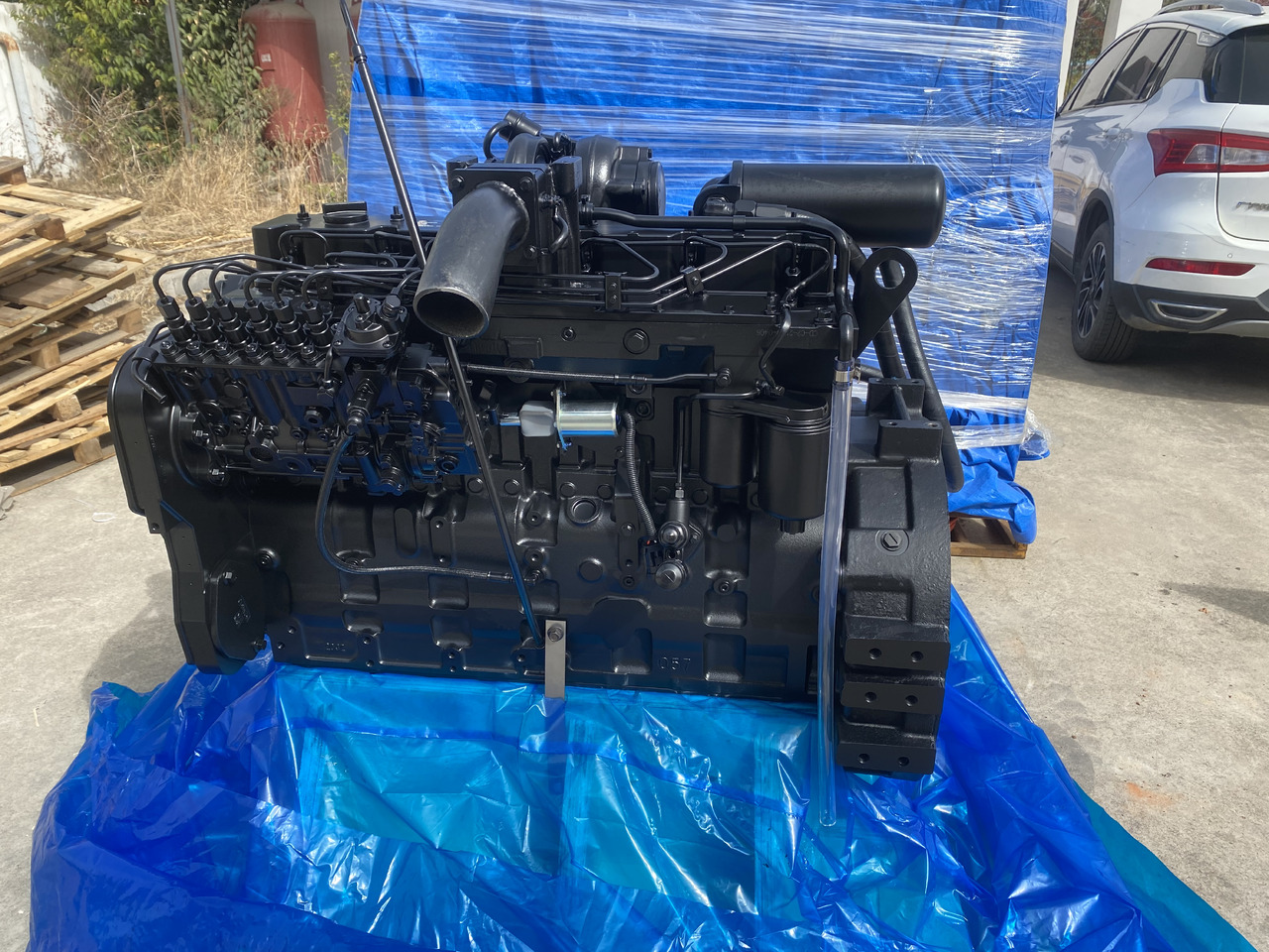 KOMATSU SAA6D114E - Motor för Grävmaskin: bild 2 KOMATSU SAA6D114E - Motor för Grävmaskin: bild 2