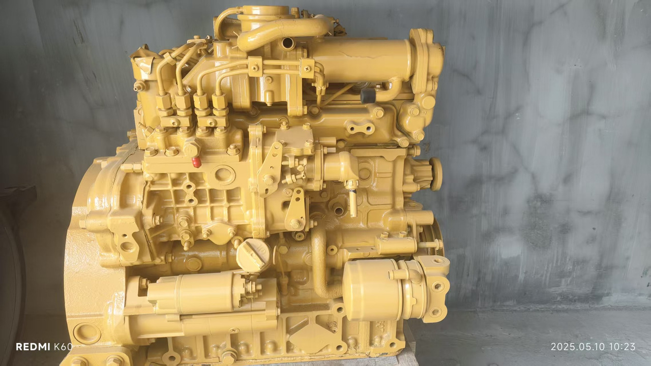 KUBOTA V2607 - Motor för Grävmaskin: bild 1 KUBOTA V2607 - Motor för Grävmaskin: bild 1