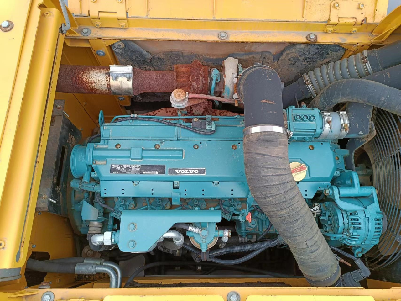 VOLVO D7D - Motor för Grävmaskin: bild 1 VOLVO D7D - Motor för Grävmaskin: bild 1