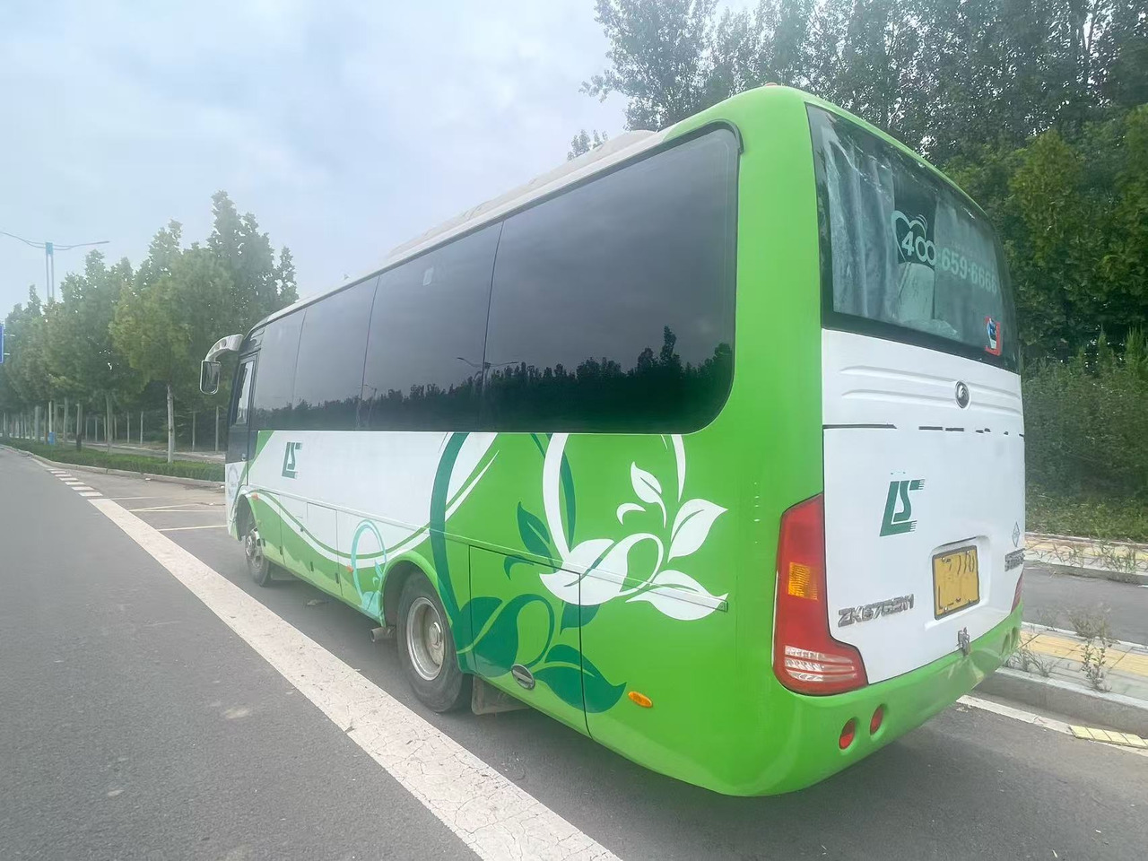 YUTONG 31 seats ZK6852HNG2 - Turistbuss: bild 4 YUTONG 31 seats ZK6852HNG2 - Turistbuss: bild 4