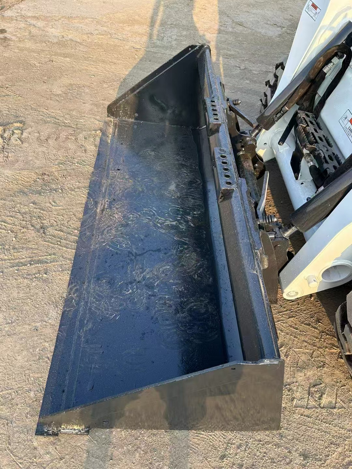 BOBCAT High Performance Low Hours Excellent Condition Reliable Second Hand Bobcat S550 Skid Steer Loader in Stock for Sale - Kompaktlastare/ Slirstyrda lastare: bild 5 BOBCAT High Performance Low Hours Excellent Condition Reliable Second Hand Bobcat S550 Skid Steer Loader in Stock for Sale - Kompaktlastare/ Slirstyrda lastare: bild 5