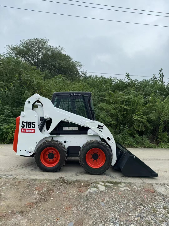 BOBCAT High Quality BOBCAT-S185 Skid Steer Loader in Good Condition - Kompaktlastare/ Slirstyrda lastare: bild 2 BOBCAT High Quality BOBCAT-S185 Skid Steer Loader in Good Condition - Kompaktlastare/ Slirstyrda lastare: bild 2