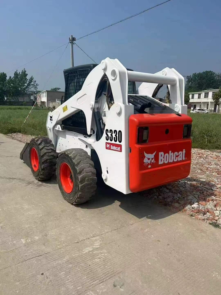 BOBCAT Used Heavy Construction Equipment bobcat S330 Second Hand Skid Steers Used Machine Hot Sale - Kompaktlastare/ Slirstyrda lastare: bild 4 BOBCAT Used Heavy Construction Equipment bobcat S330 Second Hand Skid Steers Used Machine Hot Sale - Kompaktlastare/ Slirstyrda lastare: bild 4