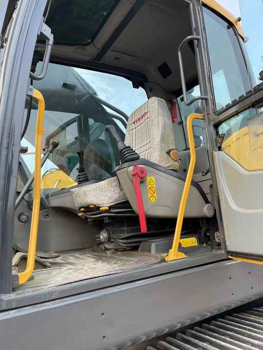 Good Condition  VOLVO EC480DL Excavator Low Price Large Hydraulic Crawler Excavator volvo 480dl for Sale - Bandgrävare: bild 2 Good Condition  VOLVO EC480DL Excavator Low Price Large Hydraulic Crawler Excavator volvo 480dl for Sale - Bandgrävare: bild 2