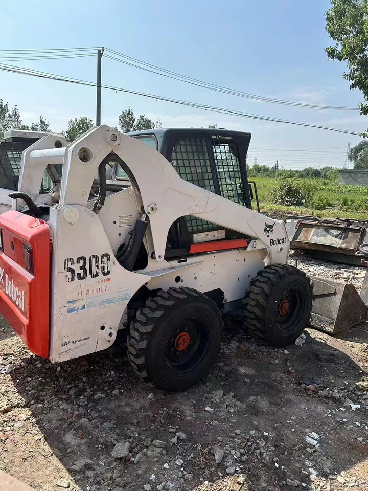 High Quality Mini Construction Machine Used Bobcat Skid Steer Loader S300 in Stock for Sale Bobcat Loader With Low Price - Kompaktlastare/ Slirstyrda lastare: bild 2 High Quality Mini Construction Machine Used Bobcat Skid Steer Loader S300 in Stock for Sale Bobcat Loader With Low Price - Kompaktlastare/ Slirstyrda lastare: bild 2