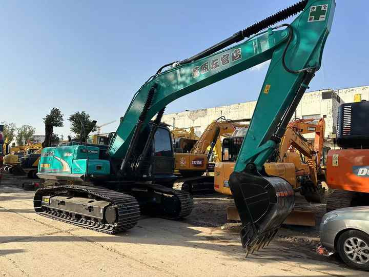 Used Japan Kobelco SK200-8 Crawler Excavator New Arrival Earth-moving Machine for Sale - Bandgrävare: bild 5 Used Japan Kobelco SK200-8 Crawler Excavator New Arrival Earth-moving Machine for Sale - Bandgrävare: bild 5