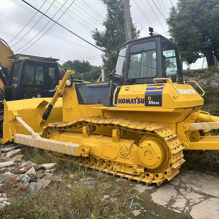 Used Japan Komatsu D85ESS Dozer with Ripper Komatsu D85 Crawler Bulldozer  with Excellent Performance Low Price  for Sale - Bulldozer: bild 1 Used Japan Komatsu D85ESS Dozer with Ripper Komatsu D85 Crawler Bulldozer  with Excellent Performance Low Price  for Sale - Bulldozer: bild 1