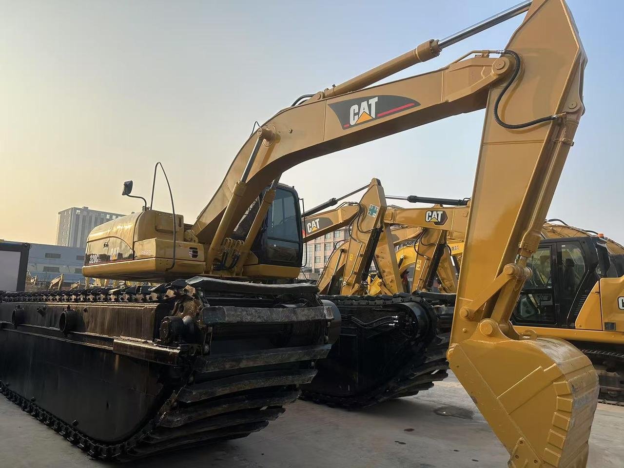 CATERPILLAR 320C - Flytande grävmaskin: bild 4 CATERPILLAR 320C - Flytande grävmaskin: bild 4