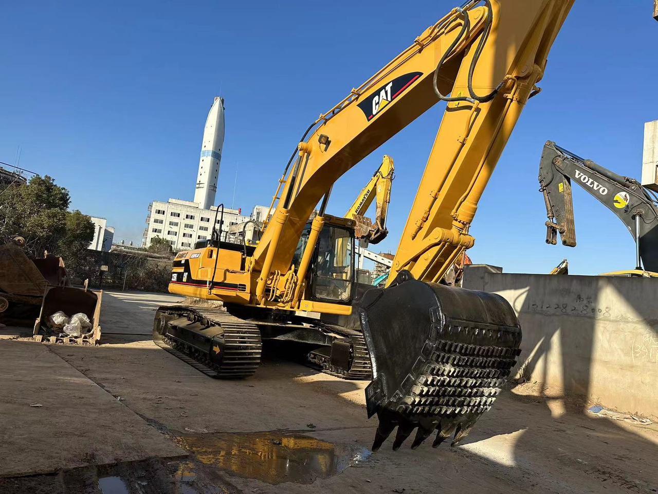 CATERPILLAR 325B - Bandgrävare: bild 4 CATERPILLAR 325B - Bandgrävare: bild 4