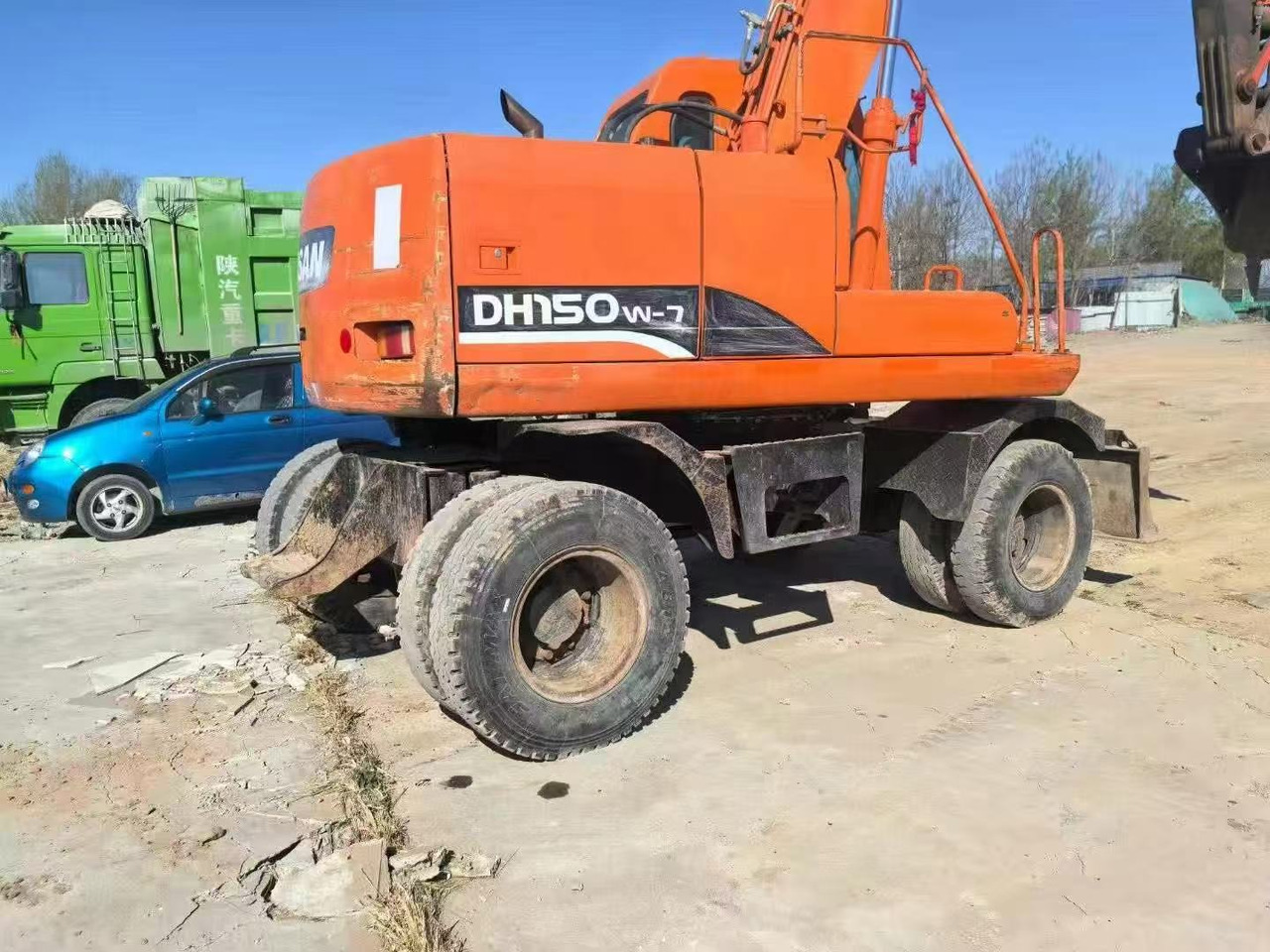DOOSAN DH150W-7 - Grävmaskin på däck: bild 4 DOOSAN DH150W-7 - Grävmaskin på däck: bild 4