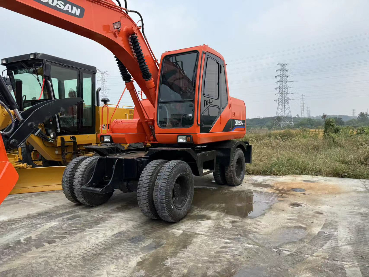 DOOSAN DH150W-7 - Grävmaskin på däck: bild 3 DOOSAN DH150W-7 - Grävmaskin på däck: bild 3