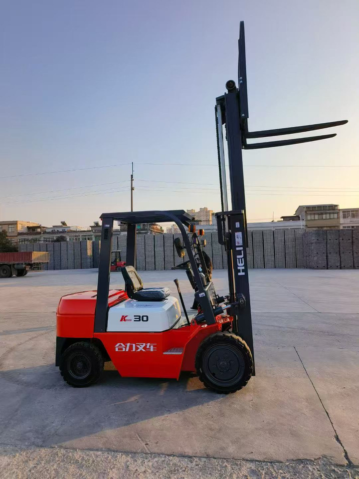 HELI 30 - Dieseltruck: bild 2 HELI 30 - Dieseltruck: bild 2