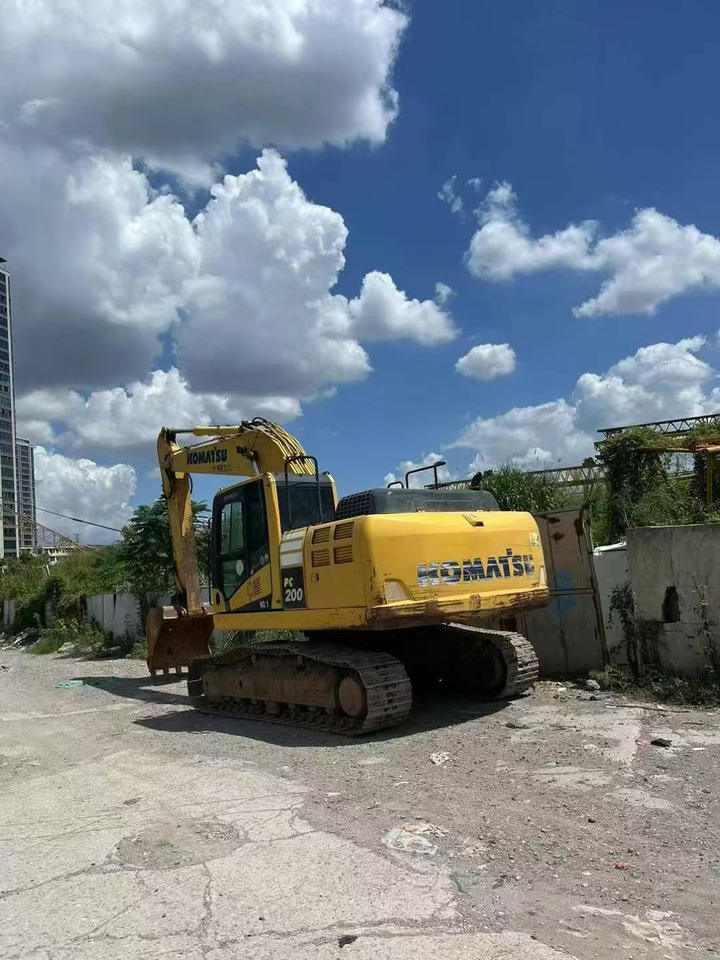 KOMATSU PC200-10 - Bandgrävare: bild 2 KOMATSU PC200-10 - Bandgrävare: bild 2