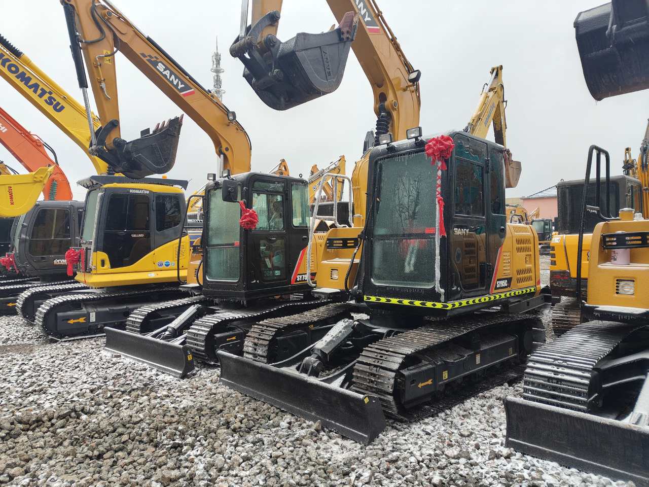 SANY SY95C - Bandgrävare: bild 4 SANY SY95C - Bandgrävare: bild 4