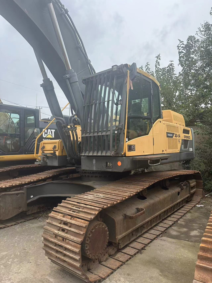 VOLVO EC380 - Bandgrävare: bild 2 VOLVO EC380 - Bandgrävare: bild 2