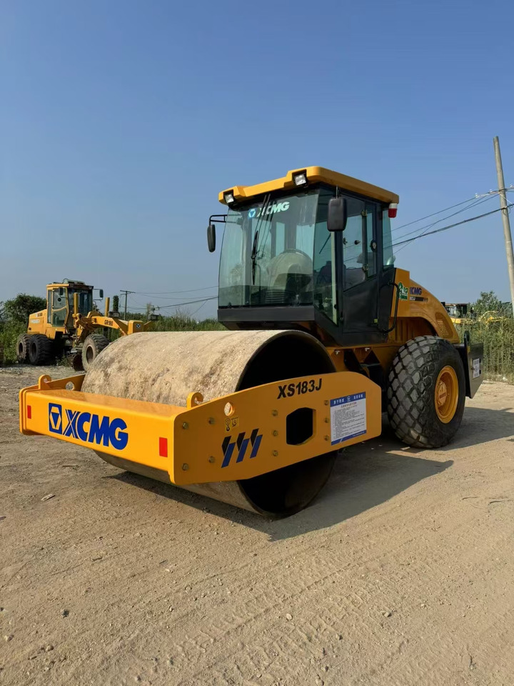 XCMG XS183J - Asfaltvält: bild 1 XCMG XS183J - Asfaltvält: bild 1