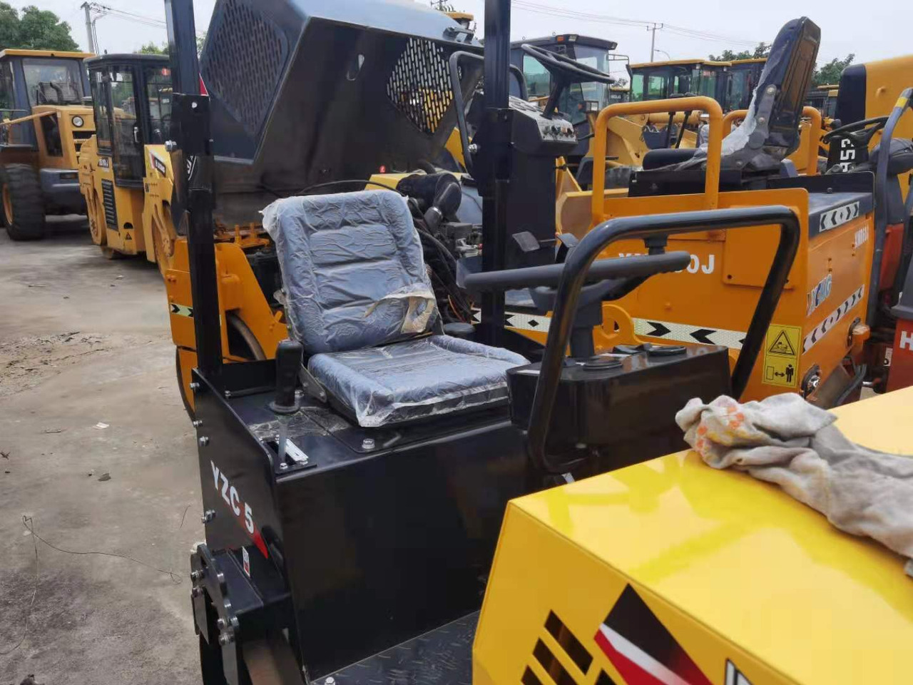 XCMG YZC5 - Asfaltvält: bild 4 XCMG YZC5 - Asfaltvält: bild 4