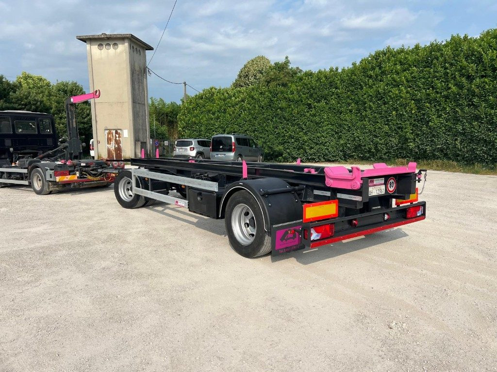 ATLAS RIMORCHIO ATLAS SCARRABILE - Lastväxlarsläp/ Liftdumpersläp: bild 1 ATLAS RIMORCHIO ATLAS SCARRABILE - Lastväxlarsläp/ Liftdumpersläp: bild 1