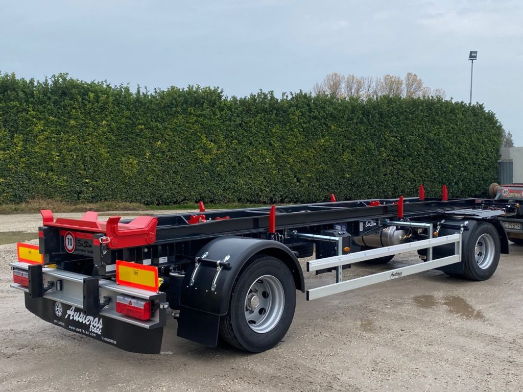 AUSTERAS RIMORCHIO NUOVO AUSTERAS SCARRABILE PNEUMATICO - Lastväxlarsläp/ Liftdumpersläp: bild 2 AUSTERAS RIMORCHIO NUOVO AUSTERAS SCARRABILE PNEUMATICO - Lastväxlarsläp/ Liftdumpersläp: bild 2