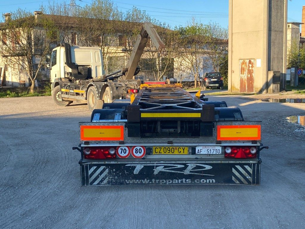 CARDI RIMORCHIO CARDI SCARRABILE RIBALTABILE PNEUMATICO - Lastväxlarsläp/ Liftdumpersläp: bild 5 CARDI RIMORCHIO CARDI SCARRABILE RIBALTABILE PNEUMATICO - Lastväxlarsläp/ Liftdumpersläp: bild 5