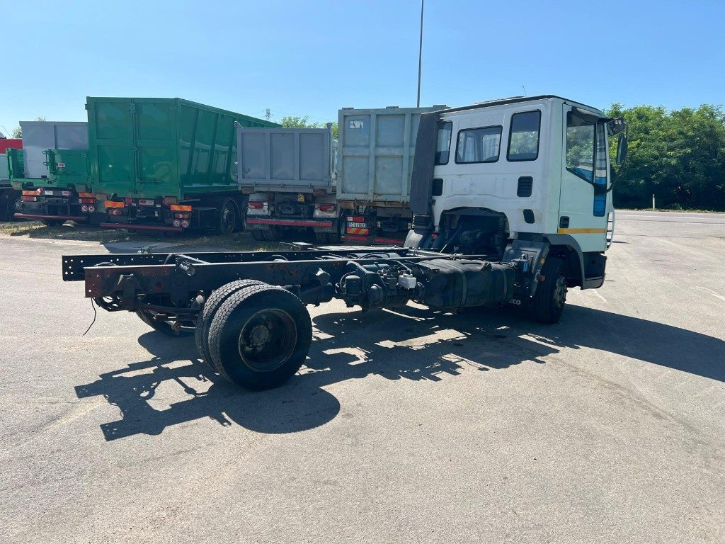 IVECO 80E15 A TELAIO - Chassi lastbil: bild 3 IVECO 80E15 A TELAIO - Chassi lastbil: bild 3