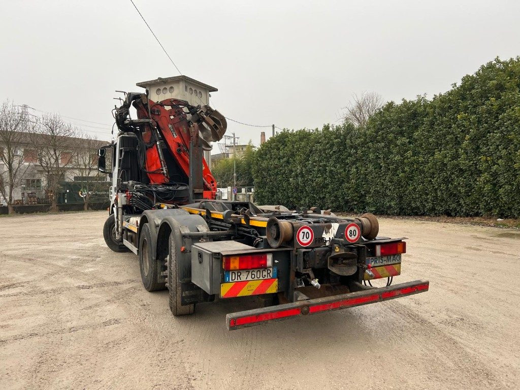 IVECO STRALIS 260S42 SCARRABILE USATO CON GRU - Lastväxlare lastbil: bild 4 IVECO STRALIS 260S42 SCARRABILE USATO CON GRU - Lastväxlare lastbil: bild 4