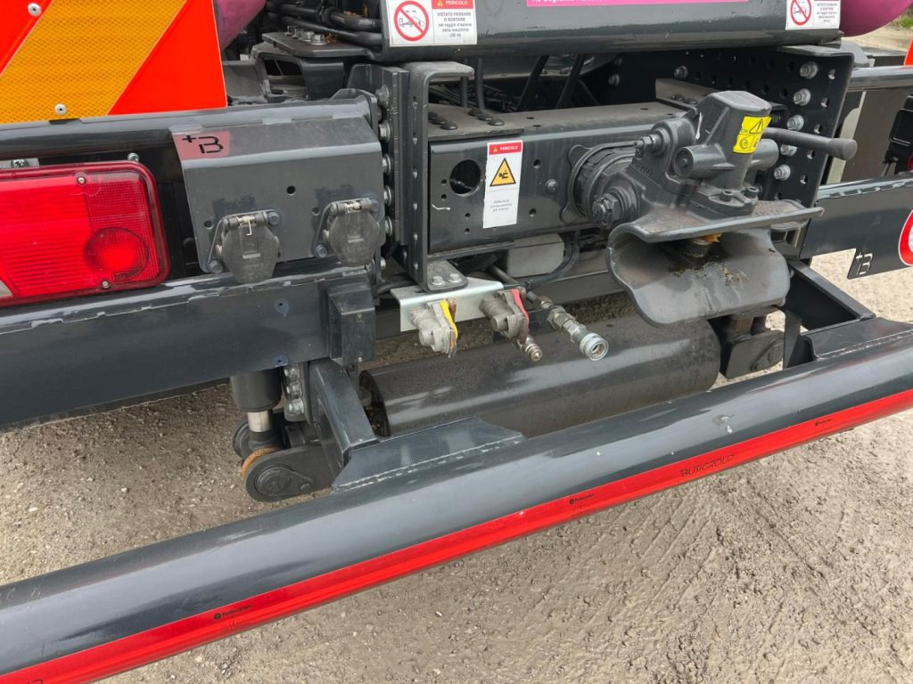 Leasa IVECO STRALIS X-WAY 510 TRAKKER SCARRABILE IVECO STRALIS X-WAY 510 TRAKKER SCARRABILE: bild 10